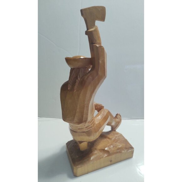 Vintage Quebec Folk Art Wood Carving 9" 1960's Pioneer with Axe - Picture 4 of 8